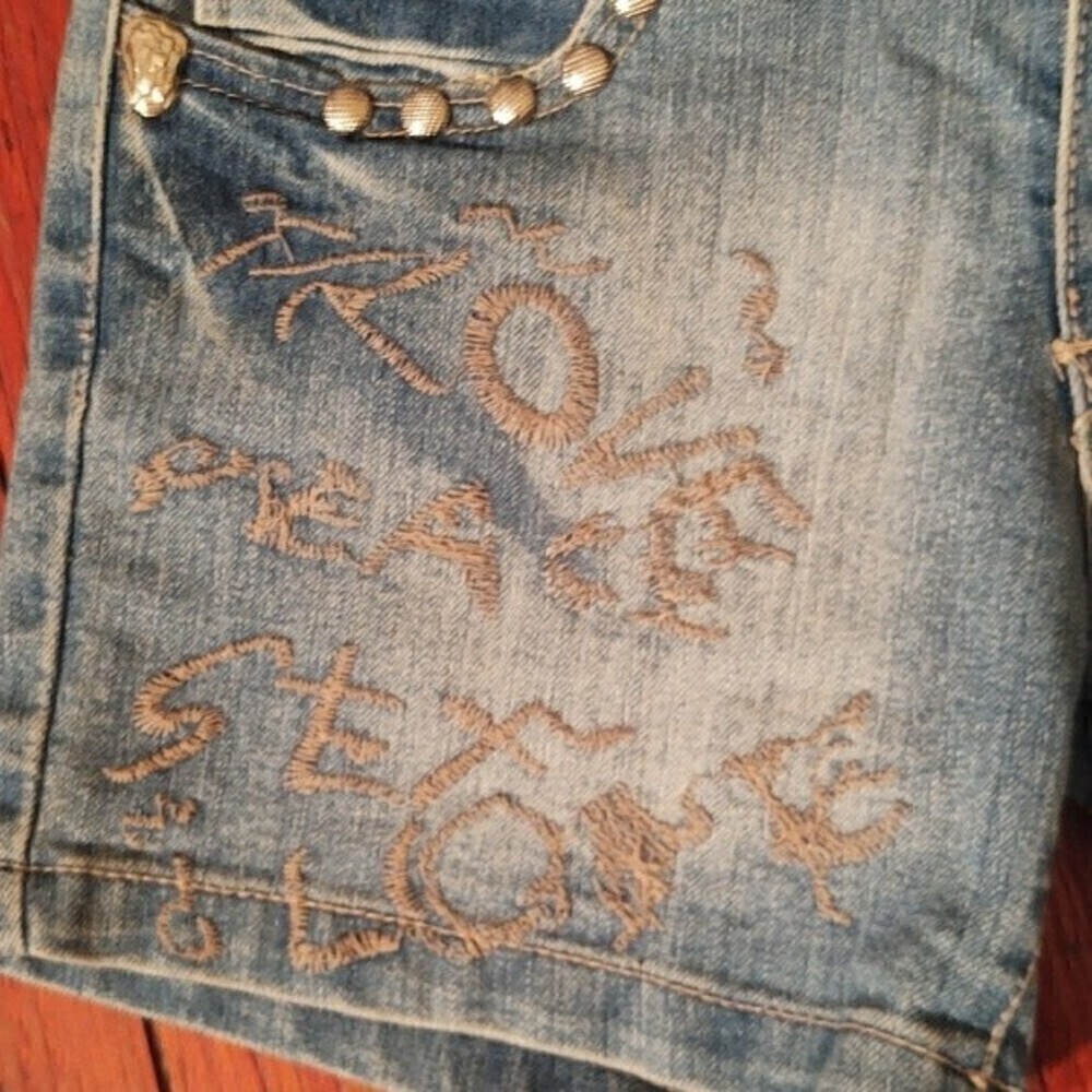 M-Soft Jeans Embroidered Denim Shorts Sz 27 - Picture 4 of 14